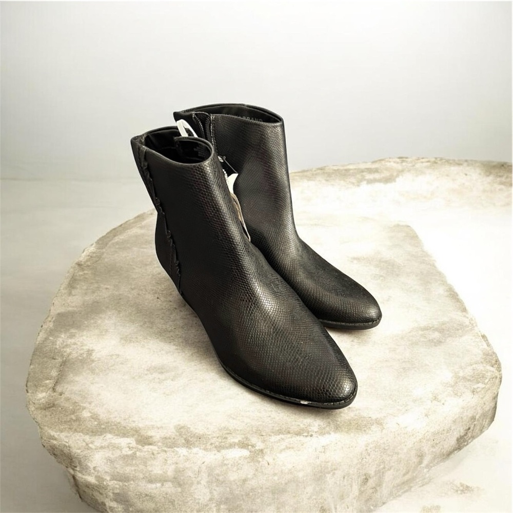 Lucky Brand Fakelle Booties Woman’s 11
